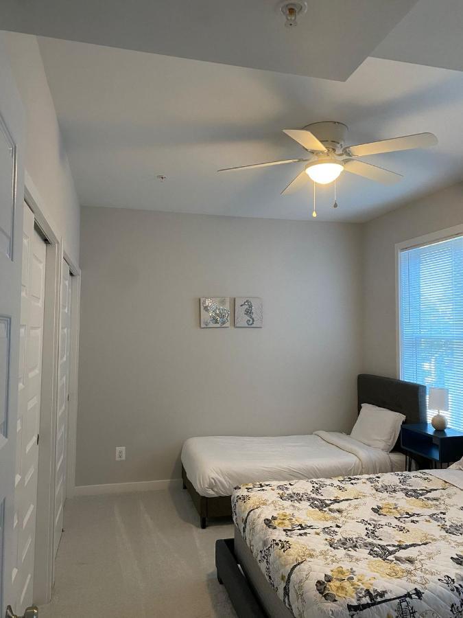 Spacious 3Bedroom Duplex With Rooftop Deck! Washington Exterior photo
